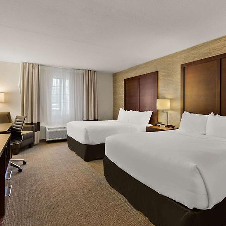 Comfort Inn Ludington Near Us-10 Εξωτερικό φωτογραφία