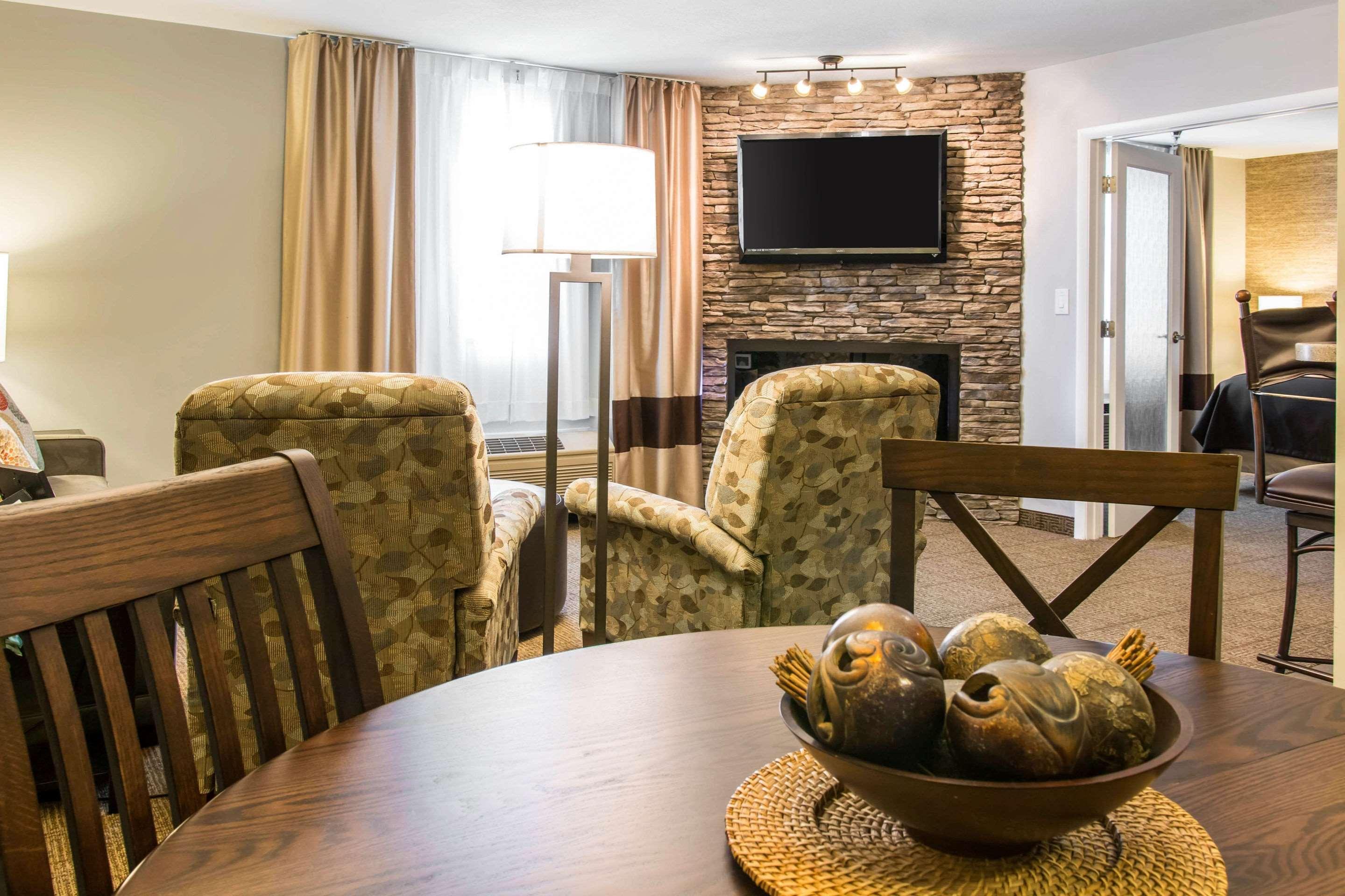 Comfort Inn Ludington Near Us-10 Εξωτερικό φωτογραφία