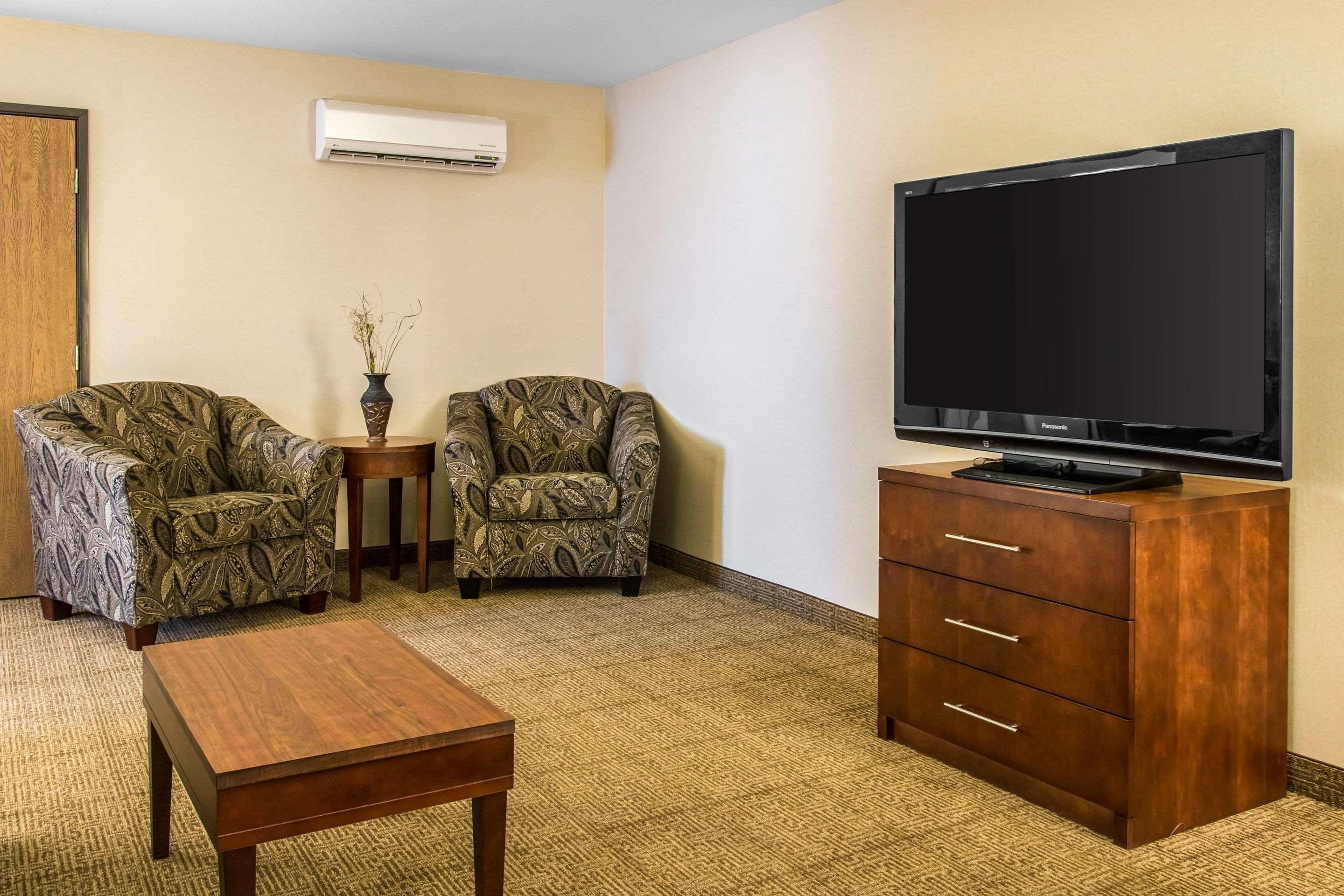 Comfort Inn Ludington Near Us-10 Εξωτερικό φωτογραφία