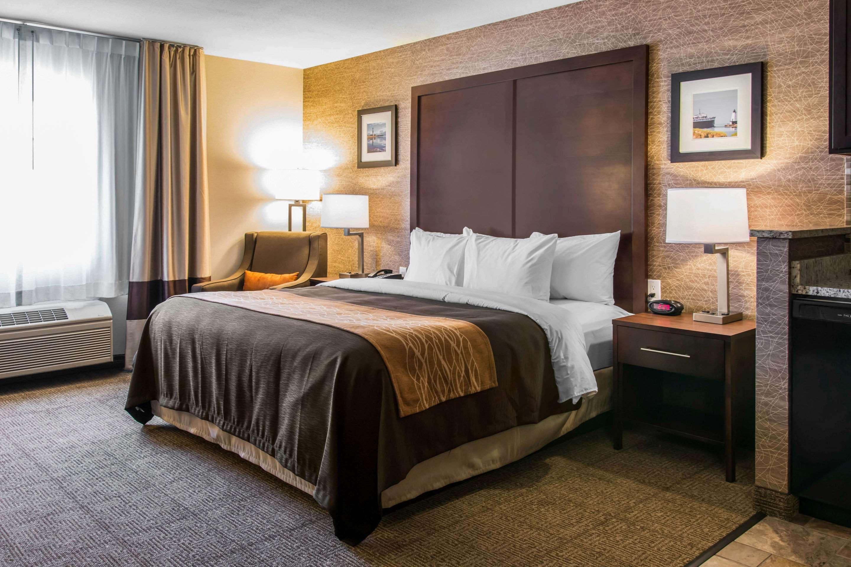 Comfort Inn Ludington Near Us-10 Εξωτερικό φωτογραφία