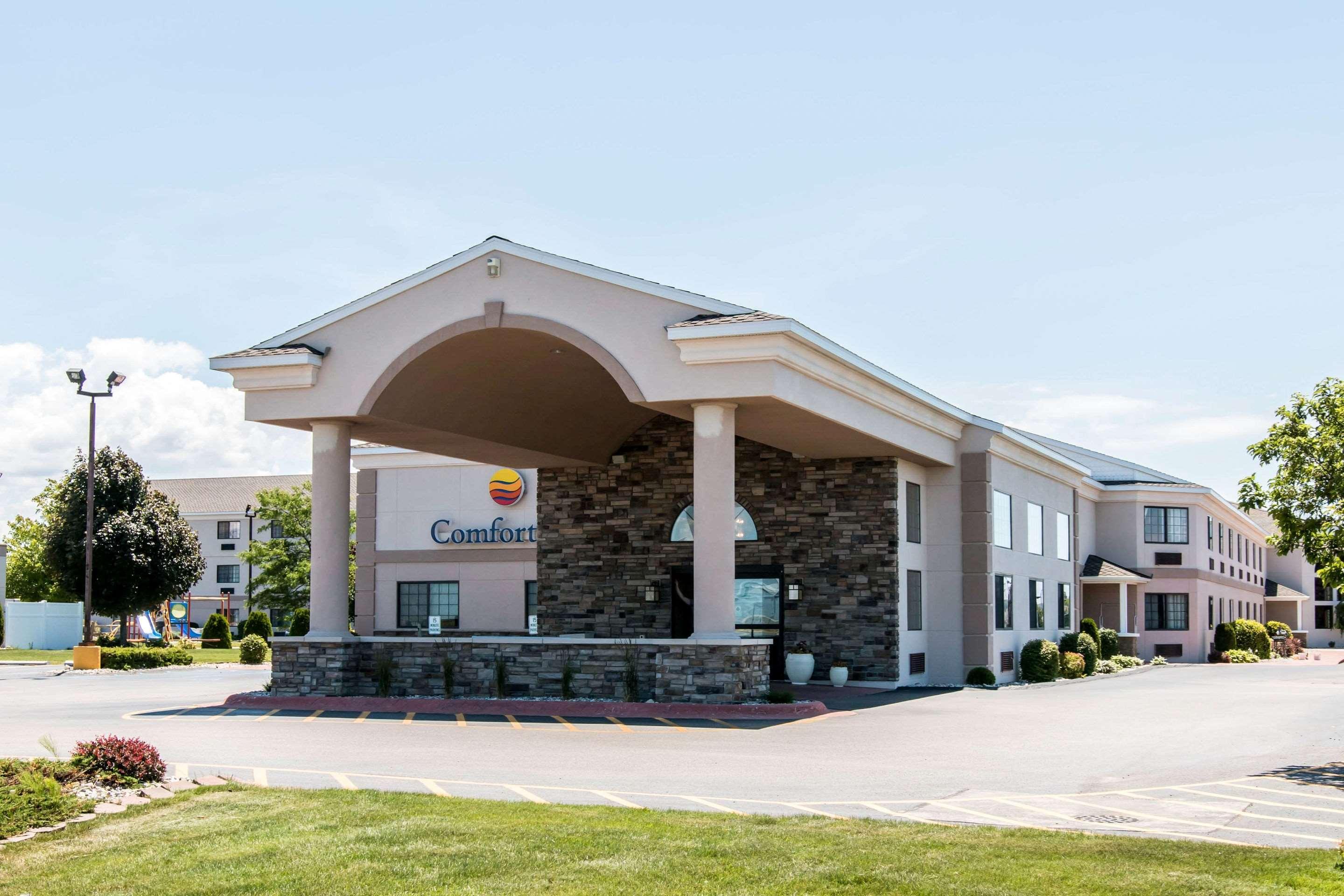 Comfort Inn Ludington Near Us-10 Εξωτερικό φωτογραφία