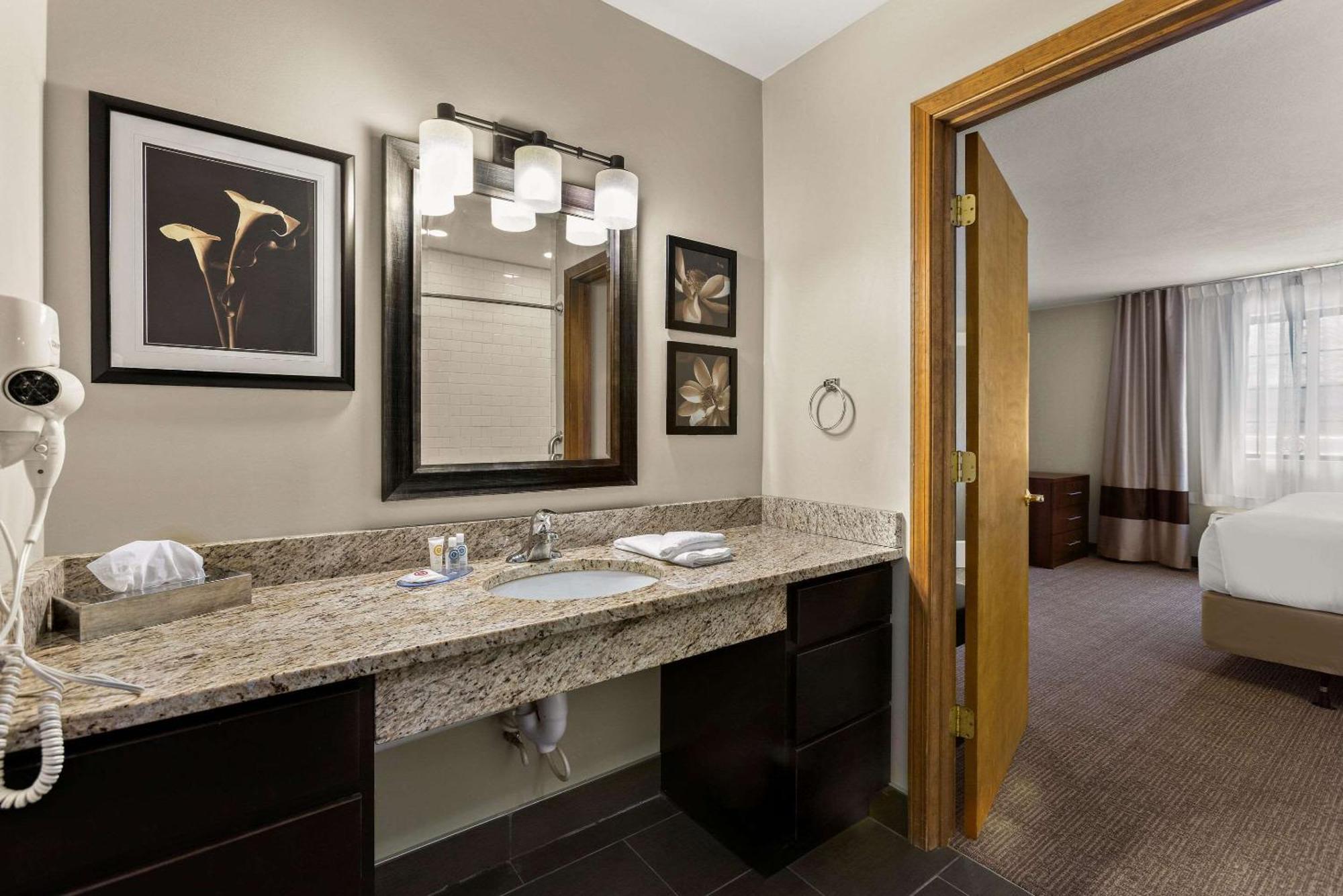Comfort Inn Ludington Near Us-10 Εξωτερικό φωτογραφία
